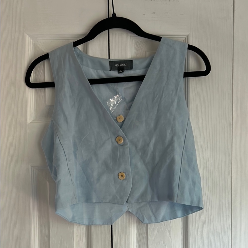 Vici Blue Sleeveless Crop Blouse